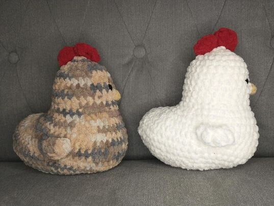 Mama Maran The Hen Crochet Pattern