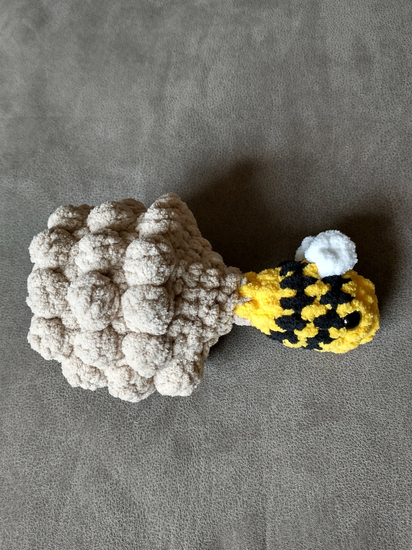 Pop Bee Crochet Pattern