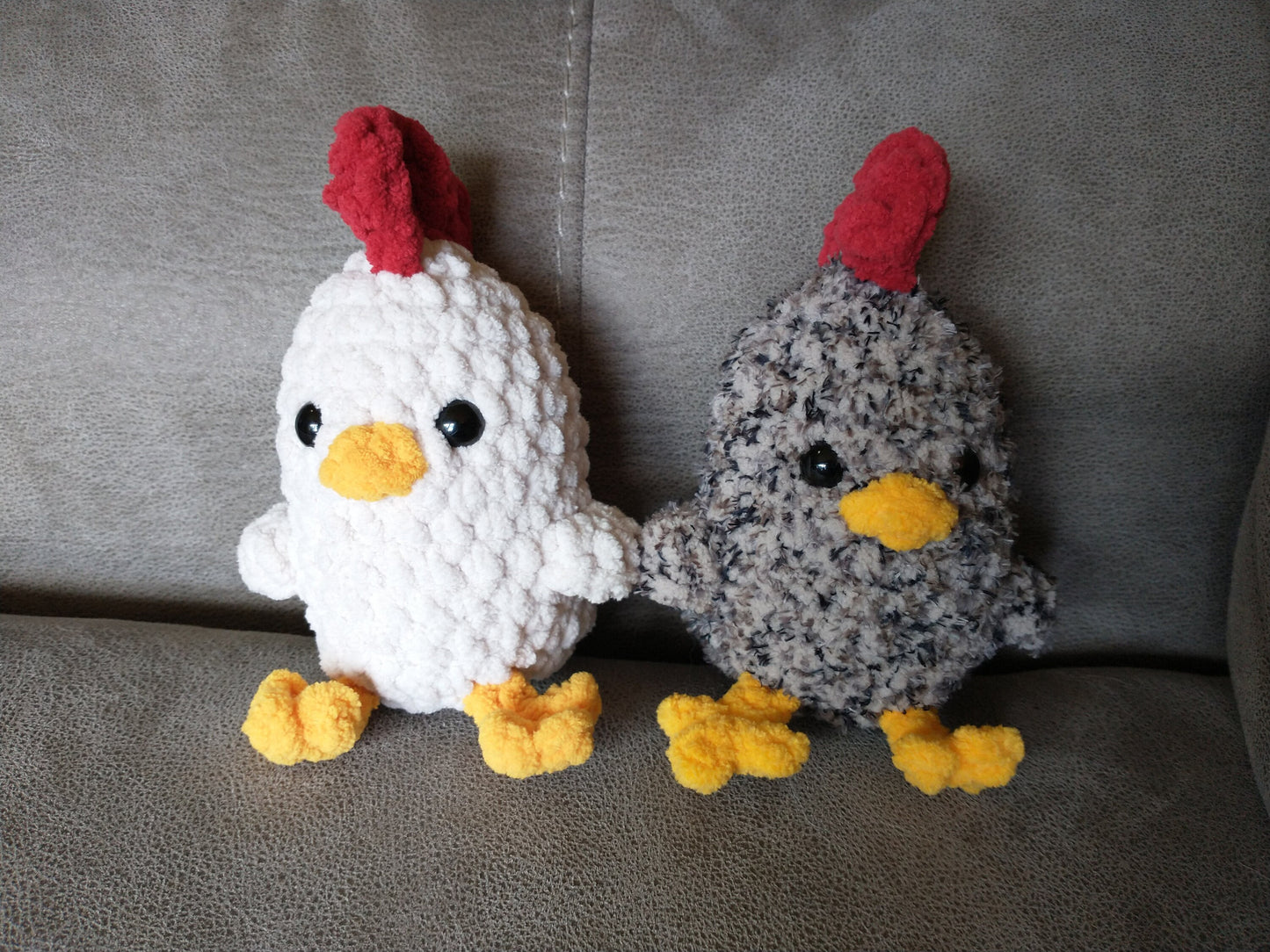 Tiny Chicken Crochet Pattern