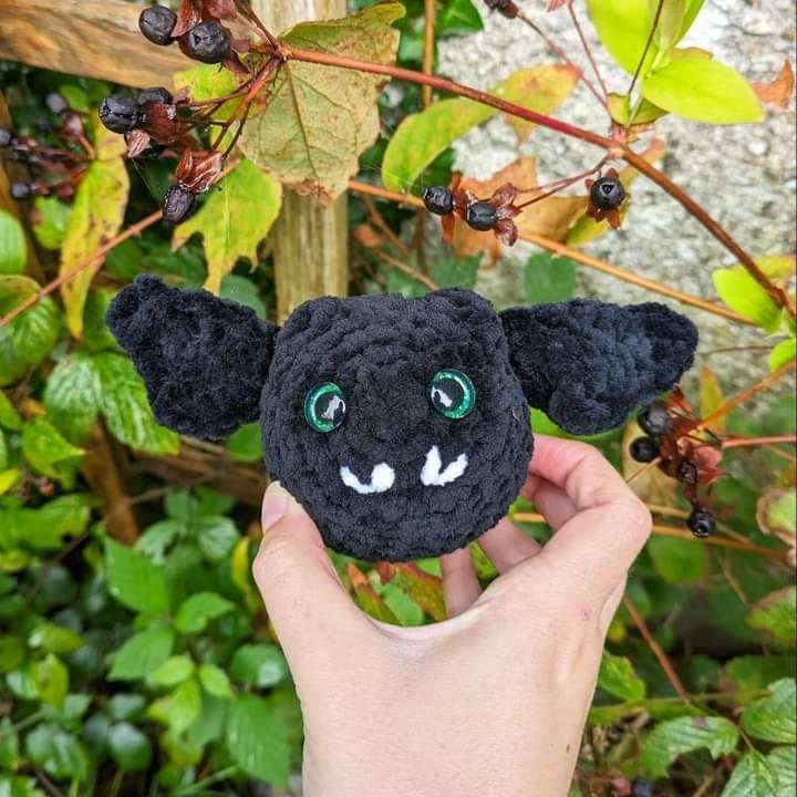 no sew crochet bat pattern 4